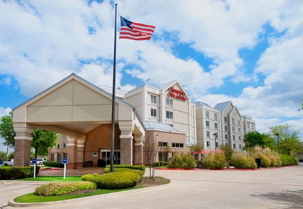 Images Hampton Inn & Suites N. Ft. Worth-Alliance Airport