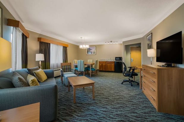 Images Best Western Plus Executive Court Inn & Conference Center