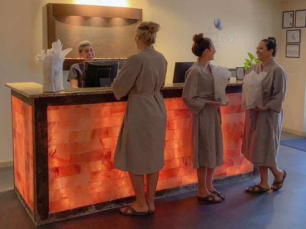 Images Embassy Suites by Hilton San Antonio Brooks Hotel & Spa