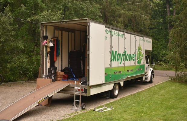 Images Murphy Moving & Storage - Moving Company