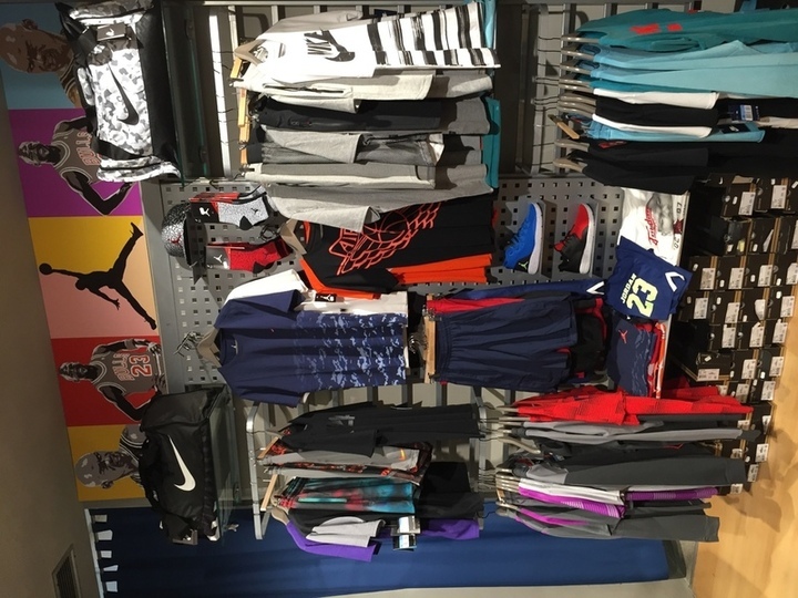 Images Lucarelli Sport  Centro Commerciale Coop