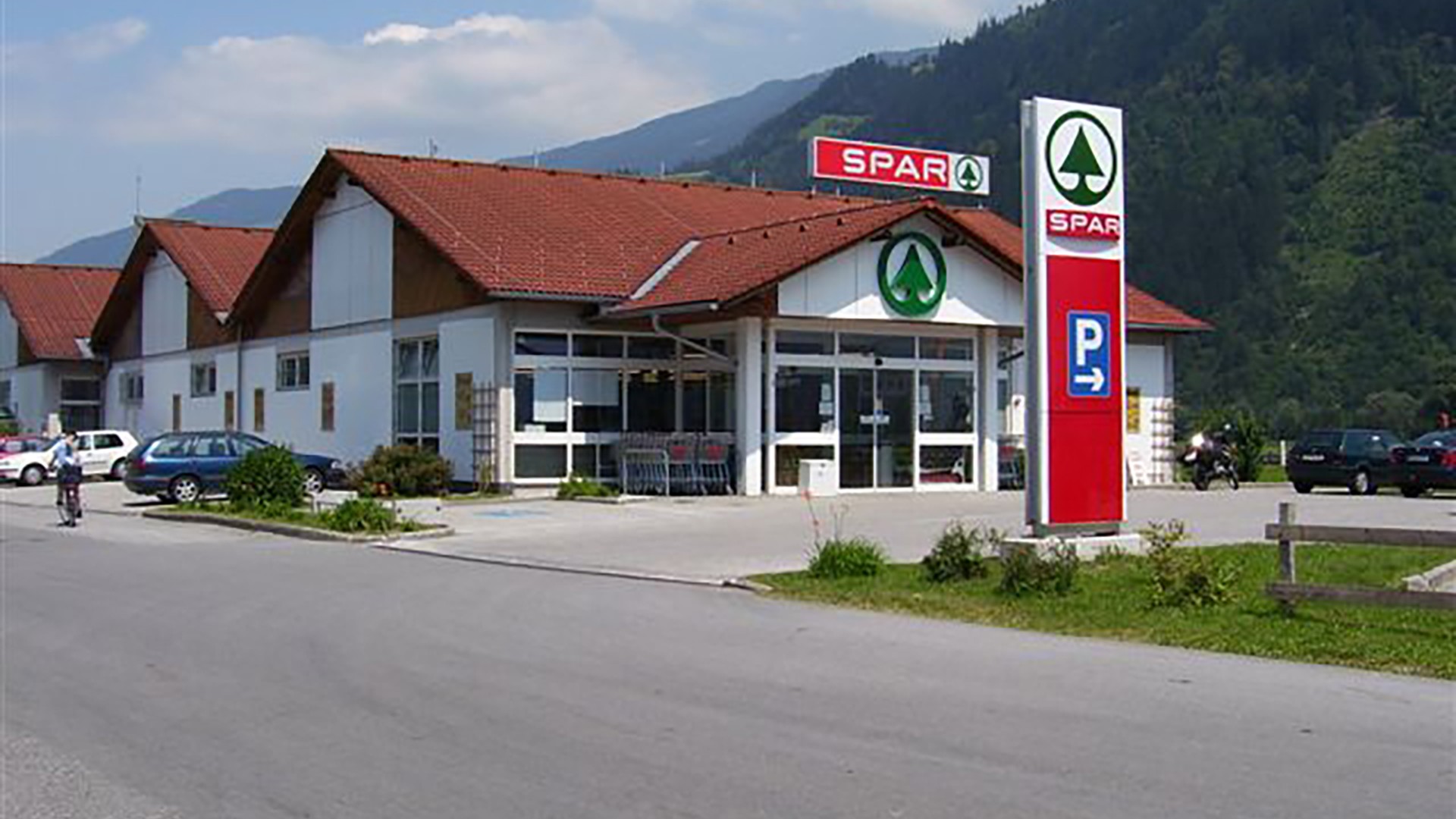 SPAR Robert Martinek e.U. - geschlossen, Dorfstraße 81 in Uderns