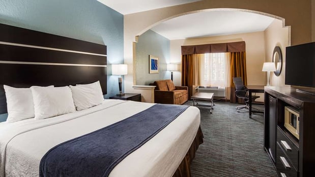 Images Best Western Plus Northwest Inn & Suites