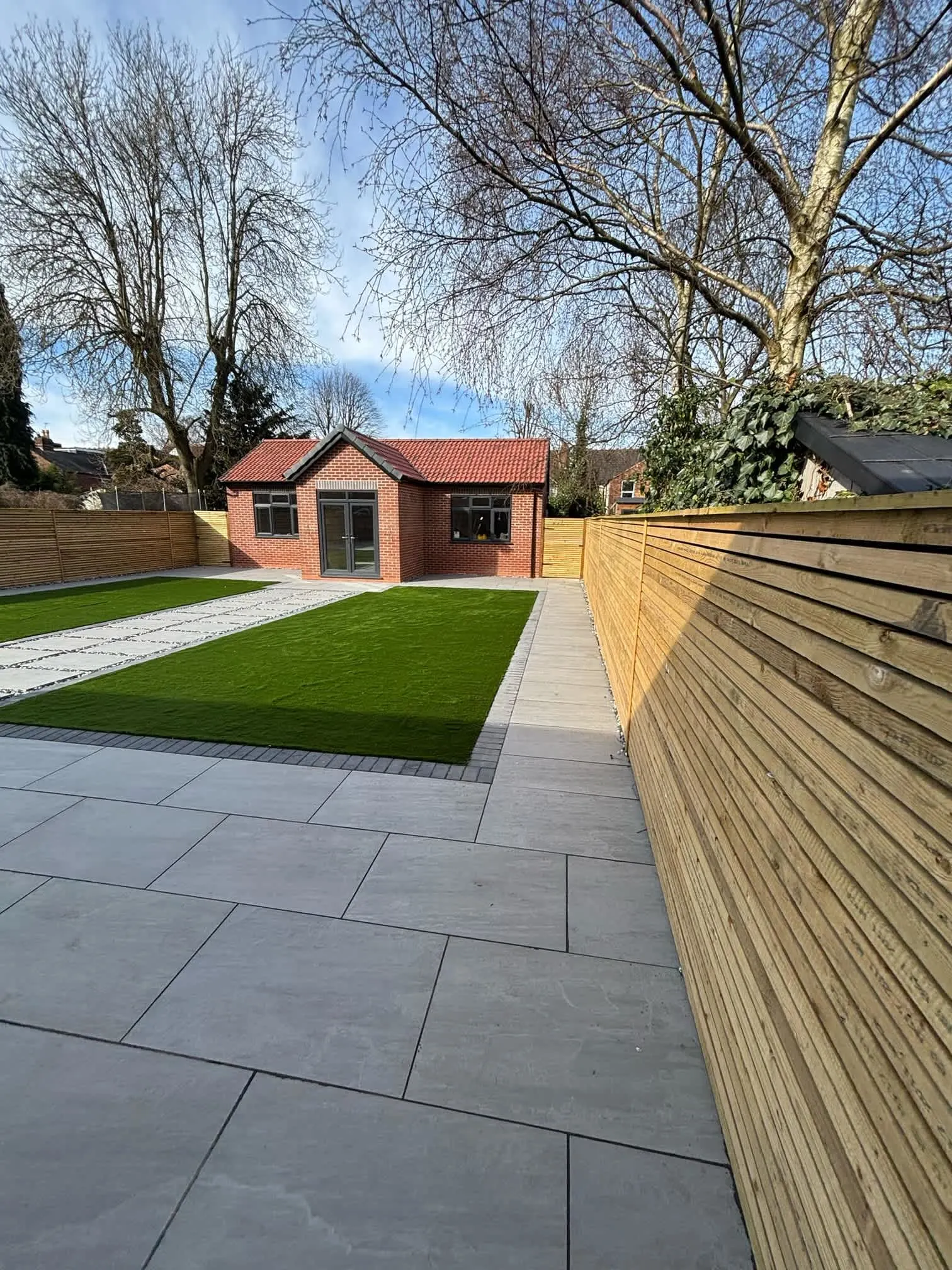 Images Groundforce Midlands Ltd