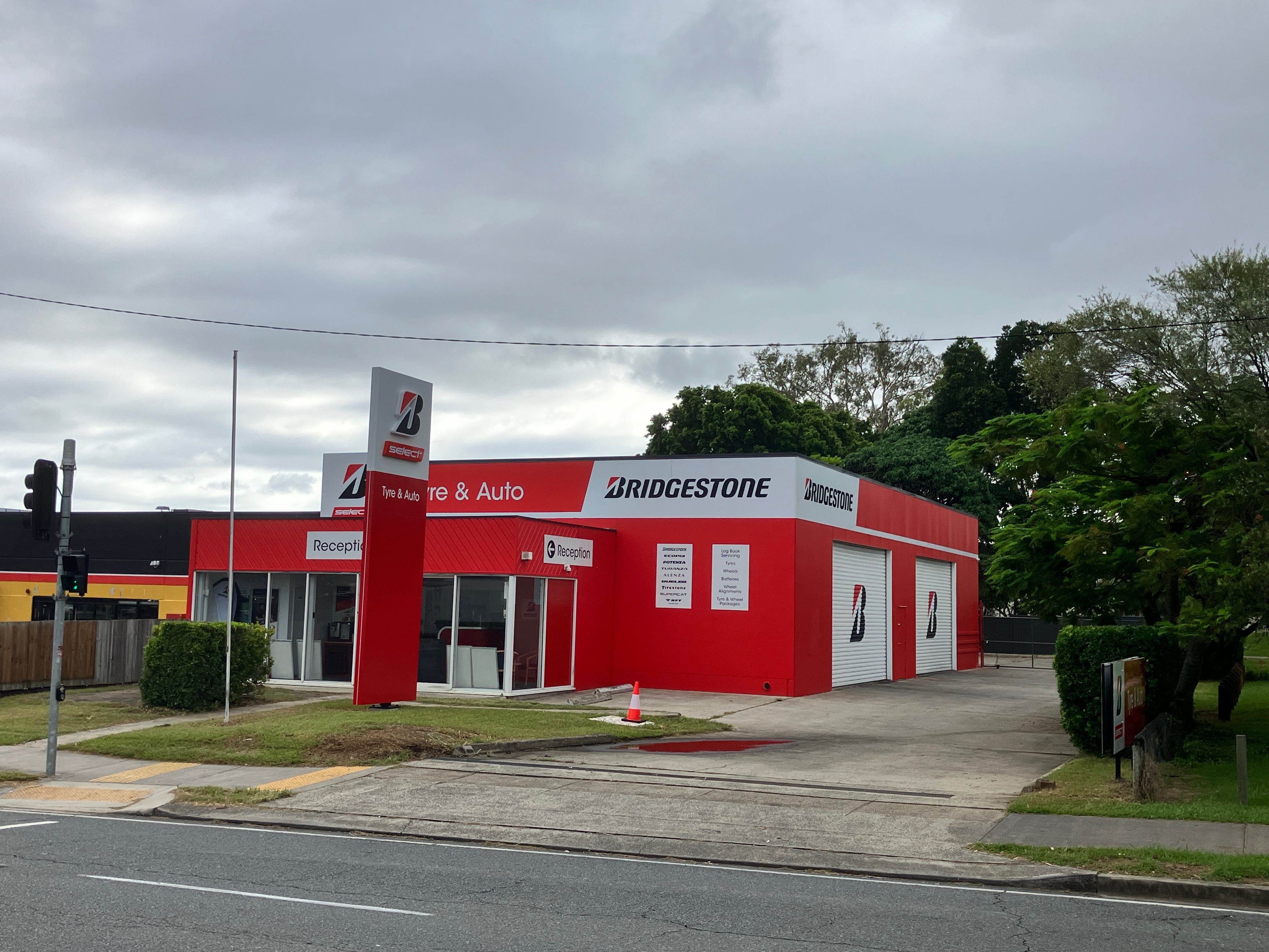 Images Bridgestone Select Tyre & Auto Morayfield