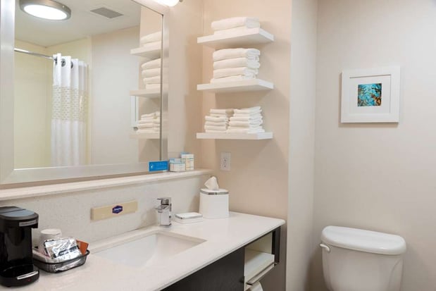 Images Hampton Inn & Suites Mansfield-South @ I-71