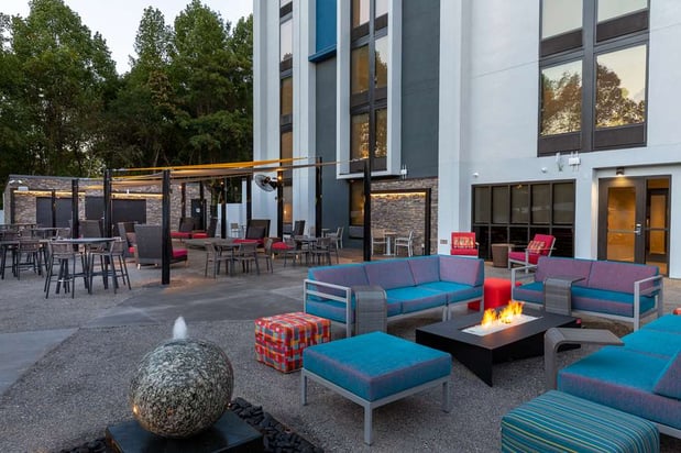 Images Hilton Garden Inn Asheville South