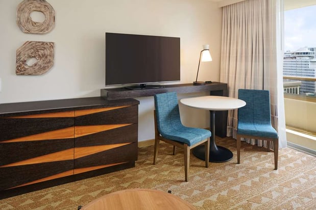 Images Embassy Suites by Hilton Waikiki Beach Walk