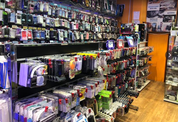 Images A&M Moviles Soria - Reparación Express -Moviles Nuevos -Cambiar Pantalla 30 Min