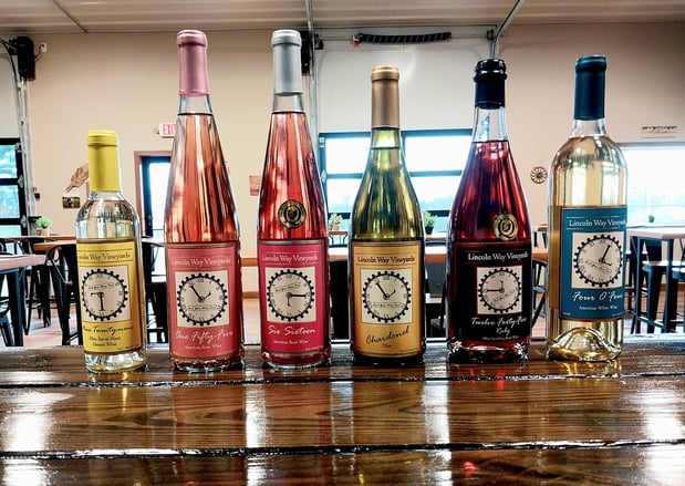 Images Hickory Vines Winery and Venue