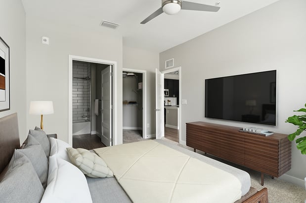 Images 81 West Apartments