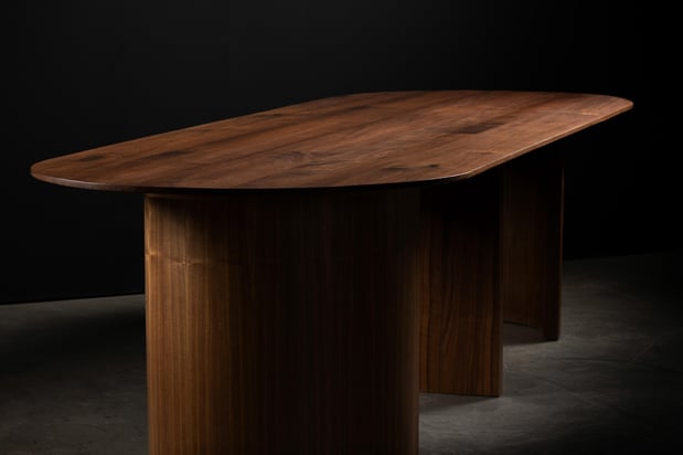 Images SENTIENT Furniture
