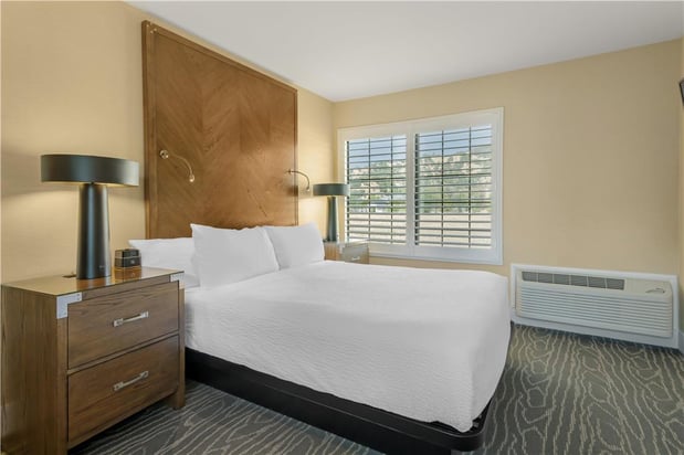 Images Best Western Plus Stevenson Manor