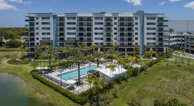 Images The Rise at Plantation Walk