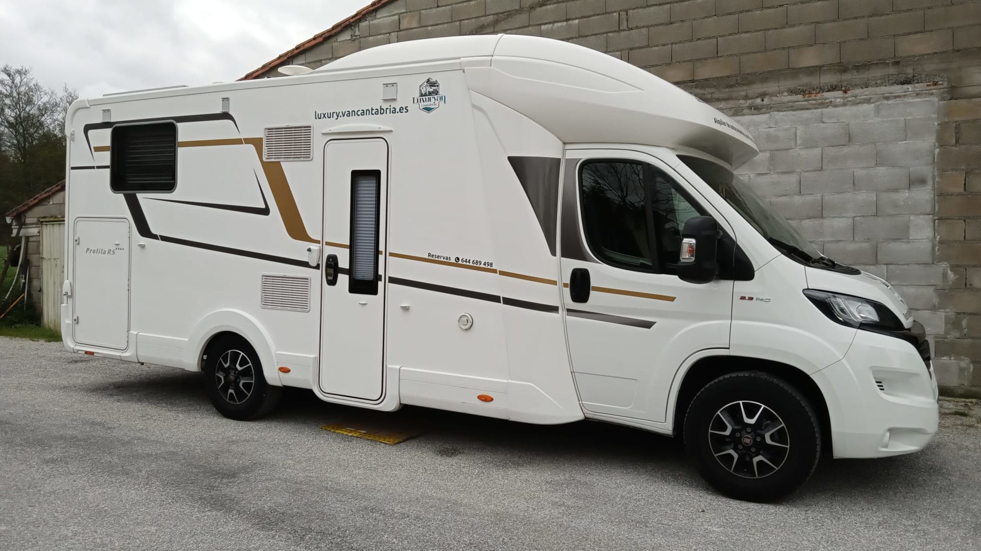 Images Alquiler De Autocaravanas LuxuryVan Cantabria