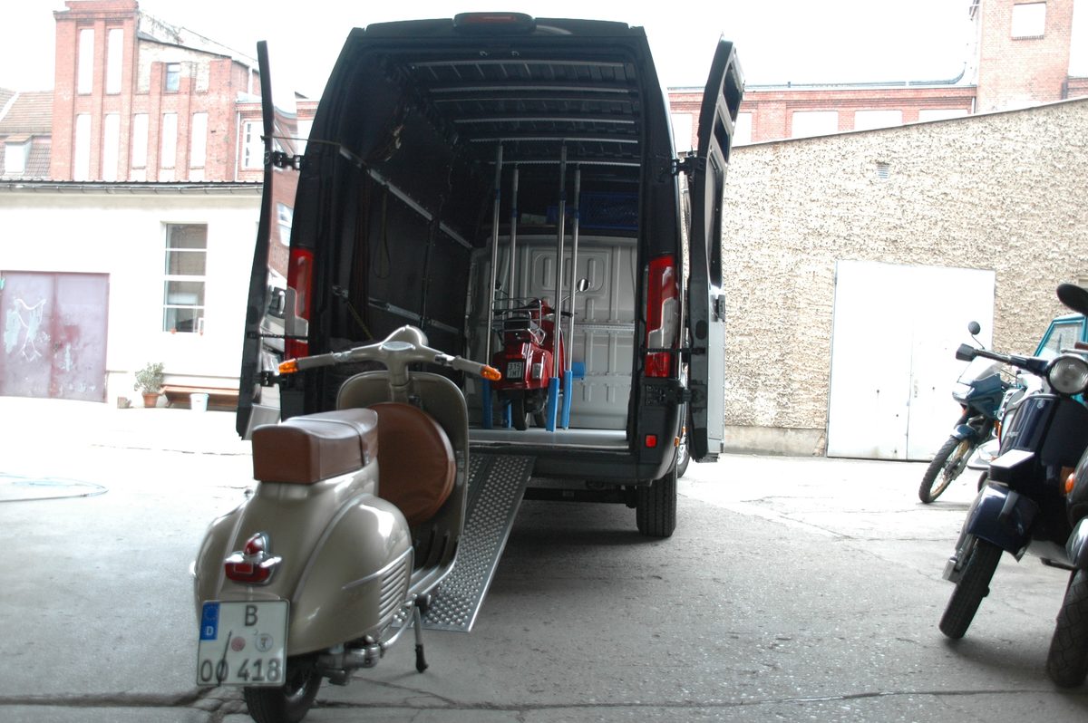 EWB Transportteam, Heerstraße 71 in Berlin