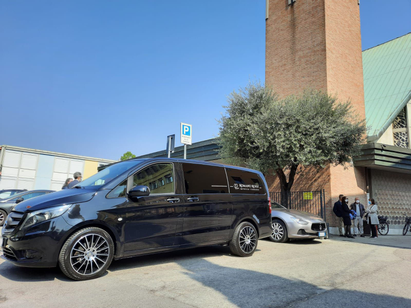 Images Romano Rossi | Impresa Onoranze Funebri | San Pio X