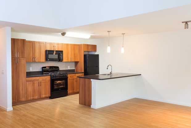 Images Merion Stratford Apartment Homes