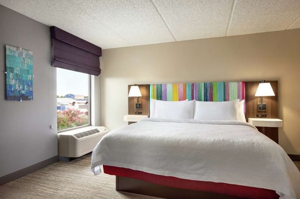 Images Hampton Inn Houston-Brookhollow