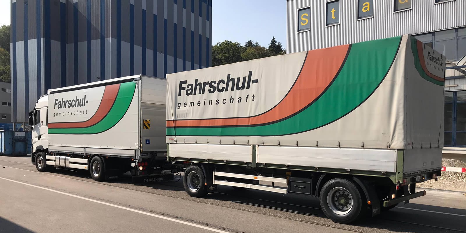 Bilder Fahrschule Simon Wenger