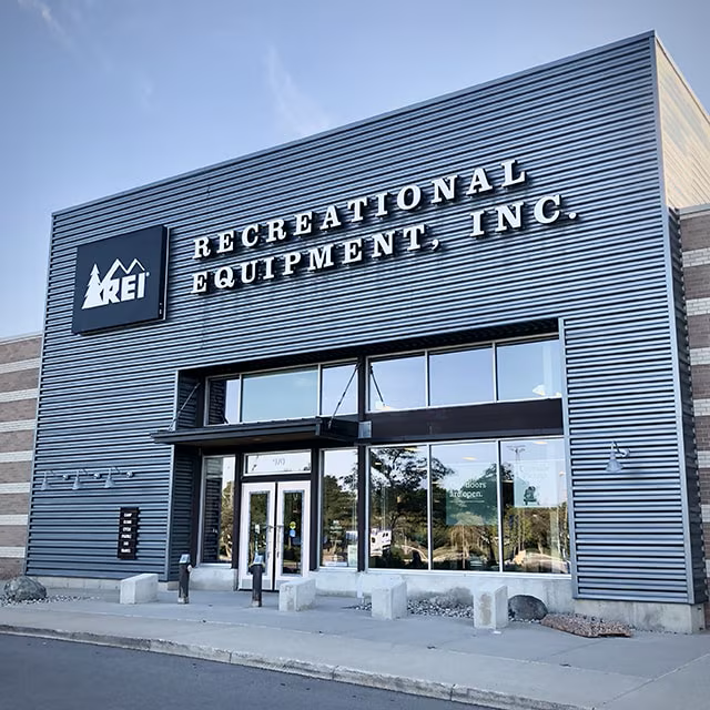 REI Image