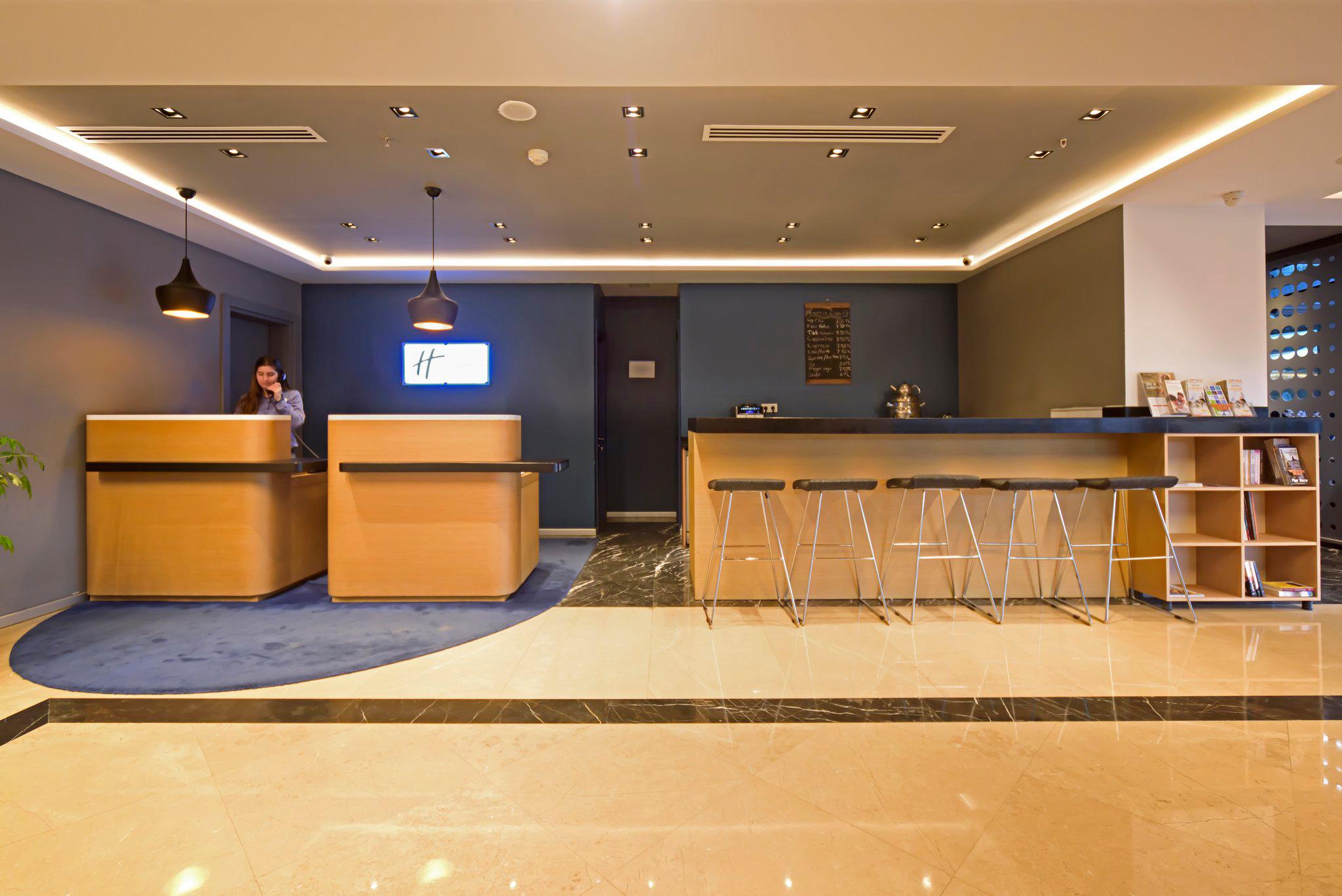 Images Holiday Inn Express Istanbul - Altunizade, an IHG Hotel