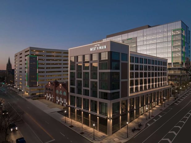 Images Hotel West & Main Conshohocken Philadelphia, Tapestry by Hilton