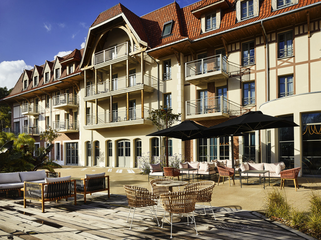 TRIBE Le Touquet