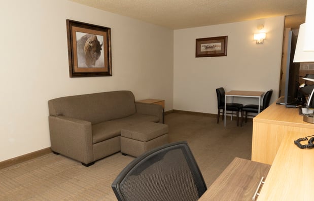 Images Holiday Inn Spearfish-Convention Center by IHG