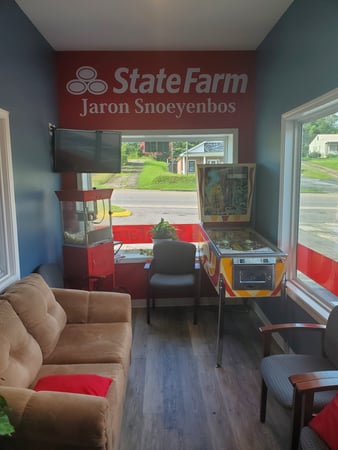 Images Jaron Snoeyenbos - State Farm Insurance Agent