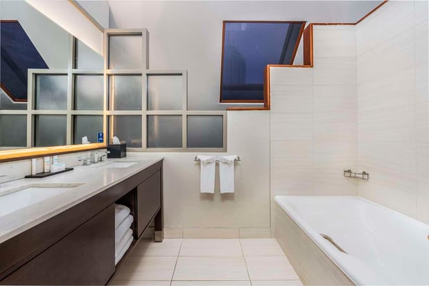 Images Embassy Suites by Hilton Indianapolis Downtown