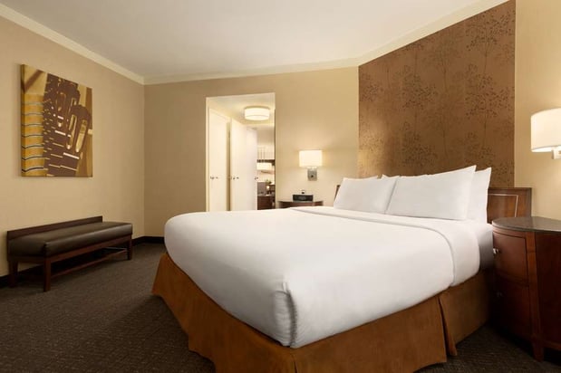Images Embassy Suites by Hilton Austin Downtown South Congress