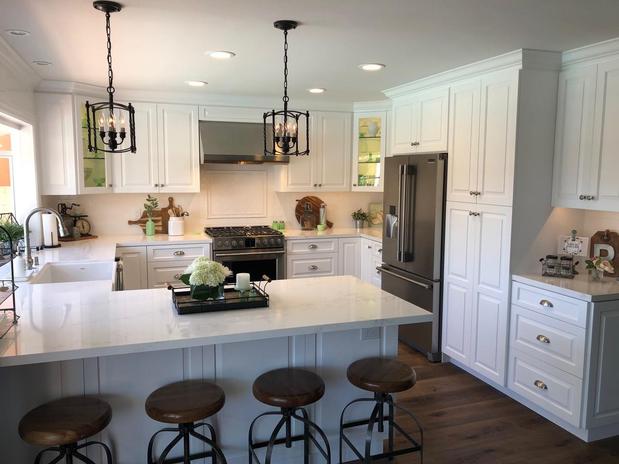 Images Epic Interiors & Construction Inc.