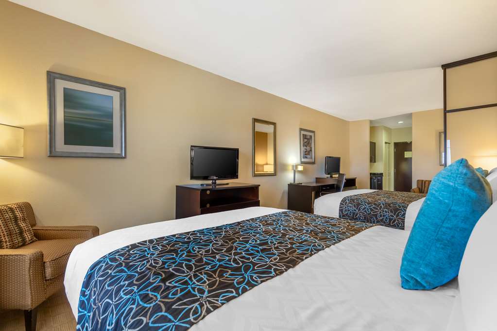 Two Queen Suite