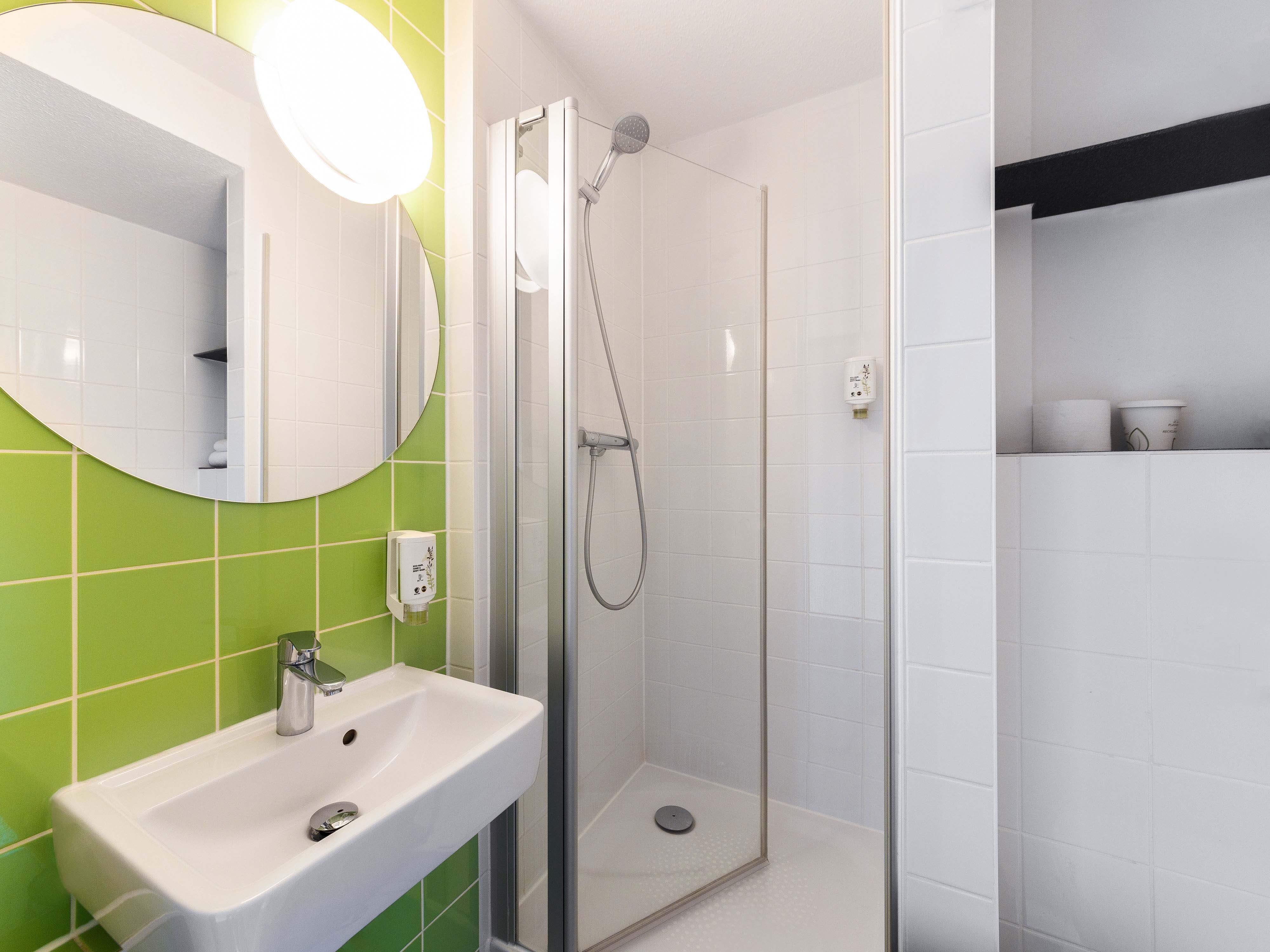 Bilder B&B HOTEL Bochum-Herne