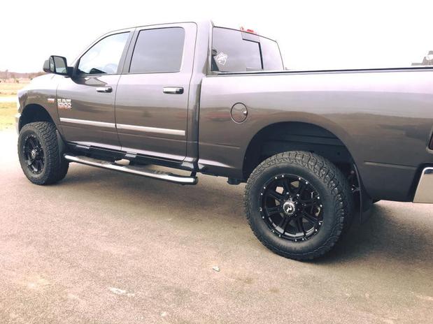 Images TreadWright Tires