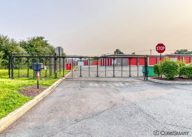 Images CubeSmart Self Storage