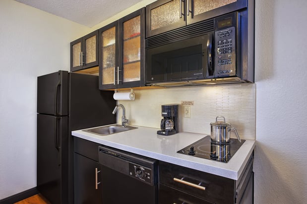 Images Candlewood Suites Indianapolis by IHG