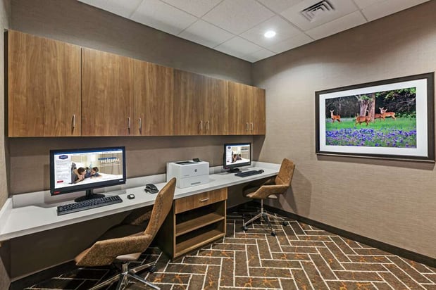 Images Hampton Inn Bulverde Texas Hill Country