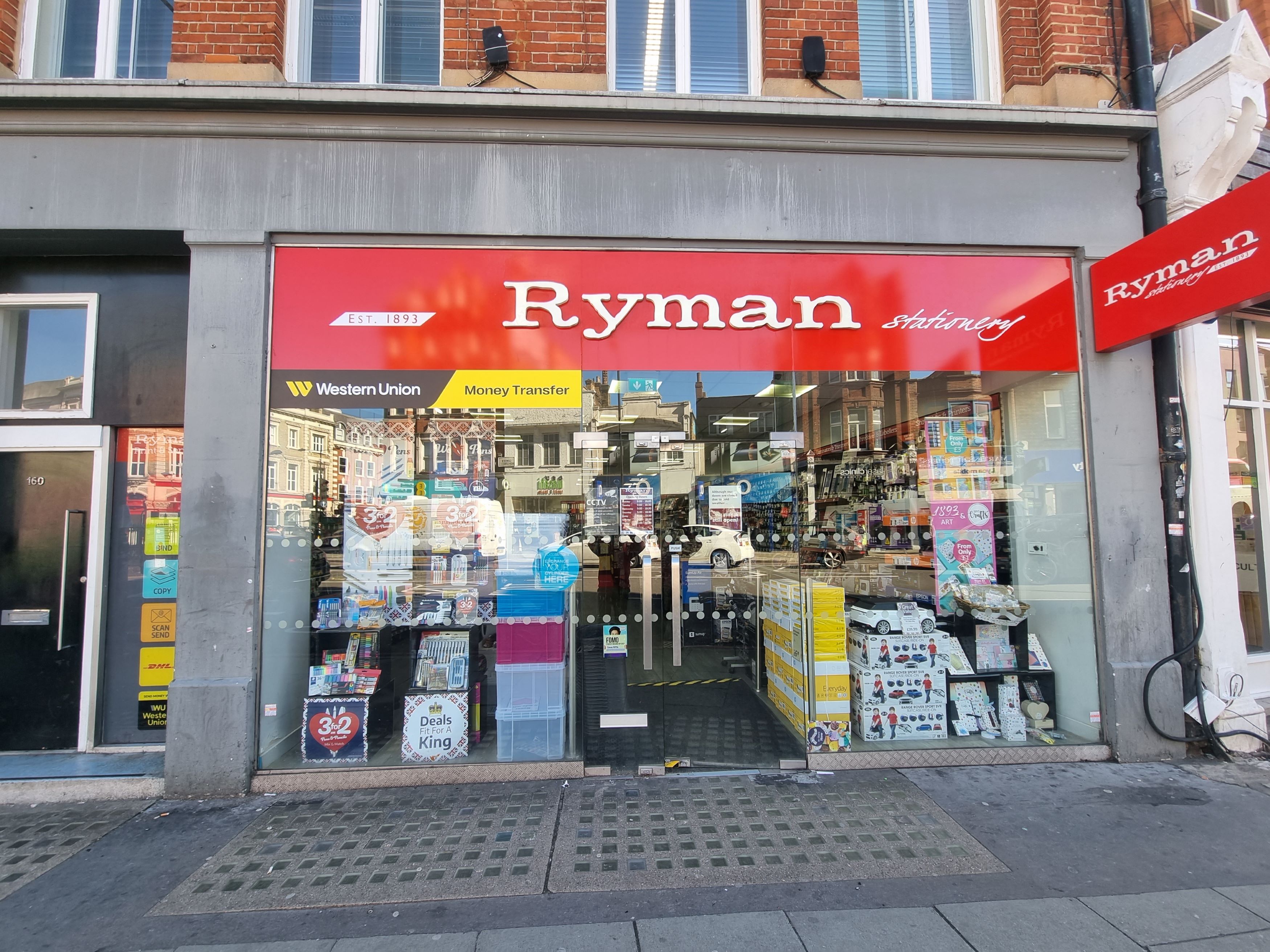 Images DHL Express Service Point (Ryman Camden)