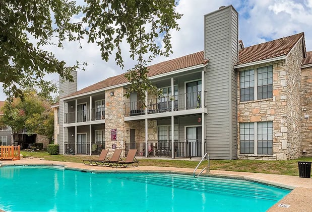 Images The Broadwater at Salado Creek