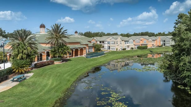 Images Henley Tampa Palms