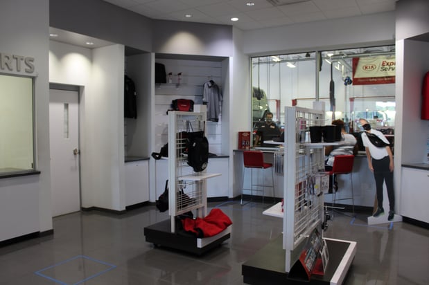 Images Russ Darrow Kia of Wauwatosa Parts Department