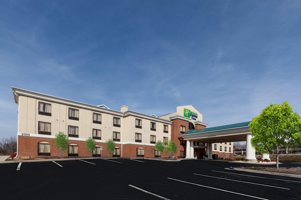 Images Holiday Inn Express & Suites Greensboro-East by IHG