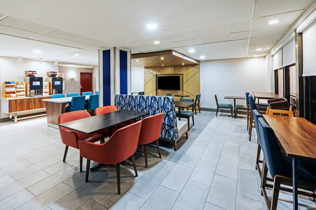 Images Holiday Inn Express Breaux Bridge/Henderson by IHG