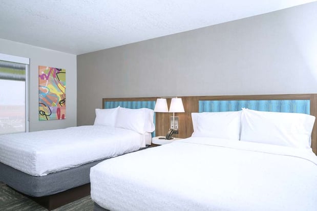 Images Hampton Inn Hays-North of I-70