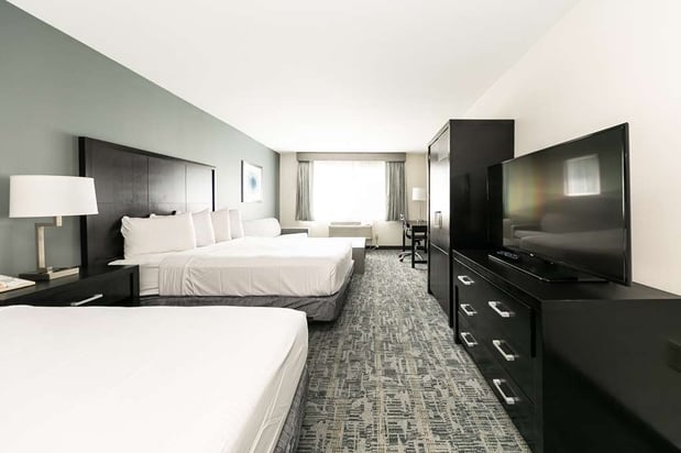 Images Best Western Inn & Suites San Diego – Zoo/SeaWorld Area
