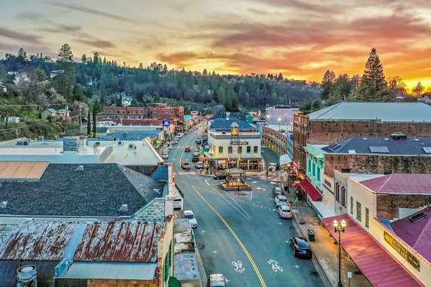 Images Gold Country Senior Living