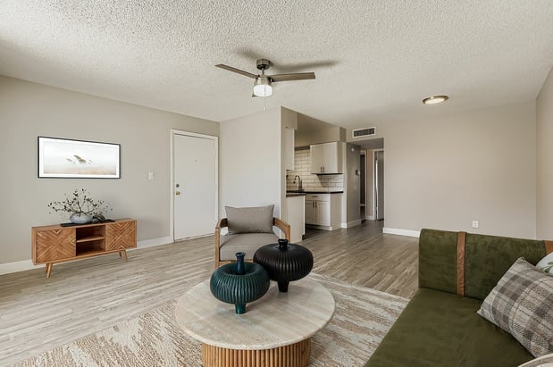 Images Rise Thunderbird