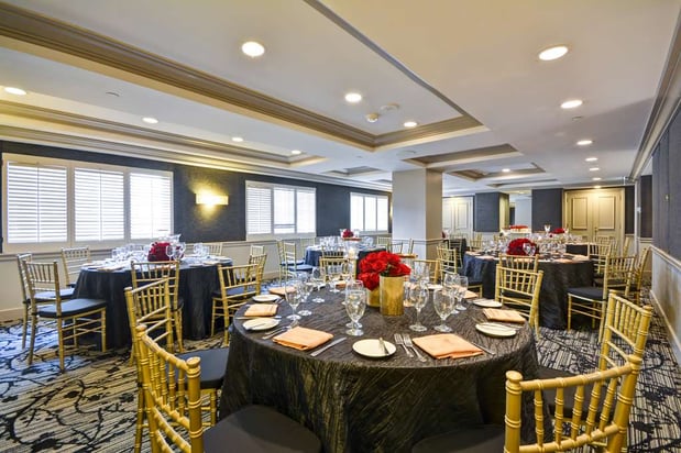 Images Hilton Checkers Los Angeles